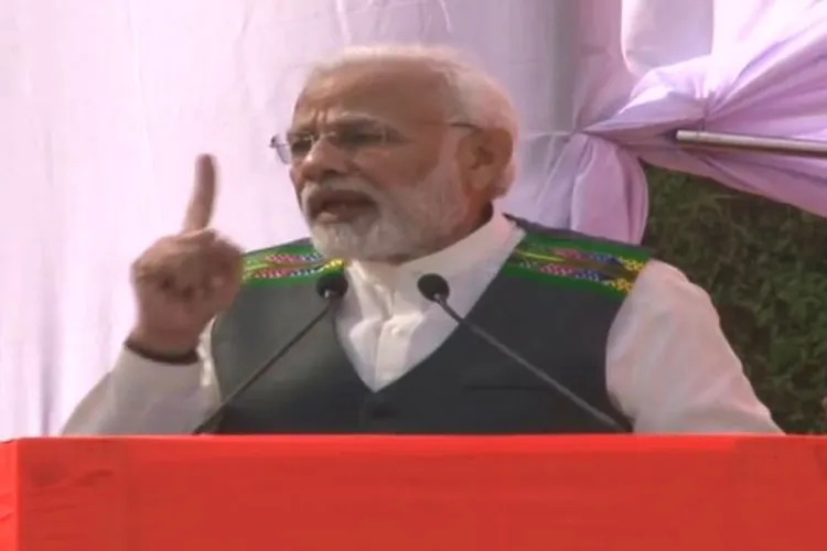 मिजोरम में PM मोदी ने कहा, देश को कांग्रेस की ‘फूट डालो और राज करो’ की नीति समझ में आ गई है Narendra Modi | Twitter- India TV Hindi