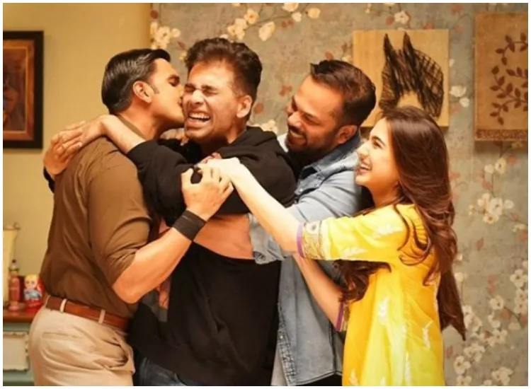 फिल्म की शूटिंग खत्म होने पर रणवीर सिंह ने दी रुलाने वाली स्पीच, करण जौहर ने की शेयर ranveer, karan johar, rohit shetty, sara ali khan- India TV Hindi