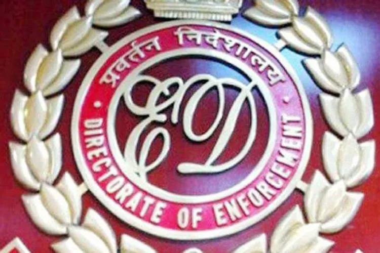 सोनिया गांधी पर सवालों से कैसे निपटना है इस बारे में वकीलों को पर्चियां दे रहा है मिशेल: ईडी Enforcement Directorate- India TV Hindi