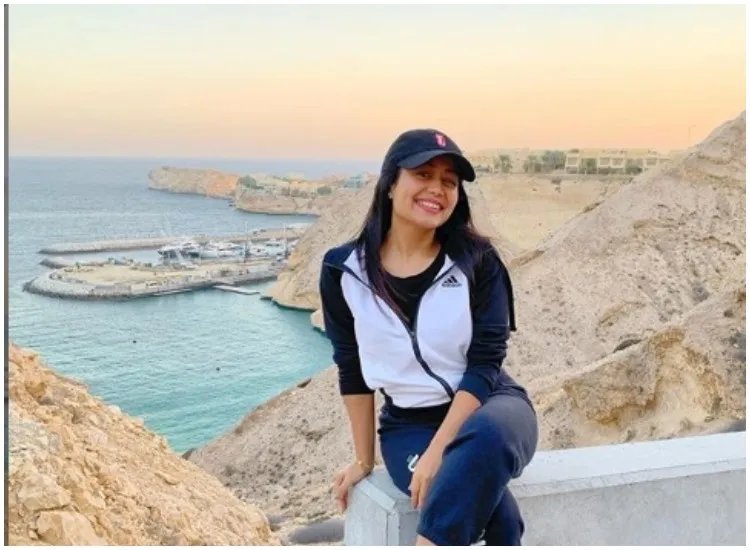 ब्रेकअप के गम को भुलाने में लगी हैं नेहा कक्कड़, बॉयफ्रेंड को पहचानने से किया इनकार Neha kakkar- India TV Hindi