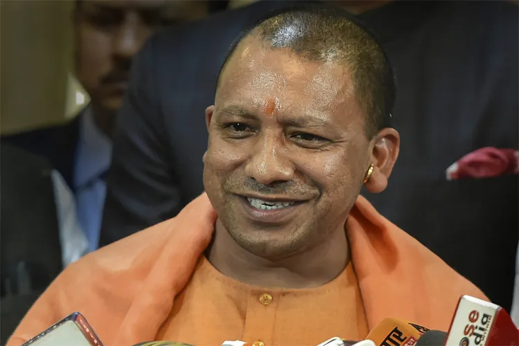 सीएम योगी ने किया ऐलान, लखनऊ के लोकभवन में लगेगी अटल बिहारी वाजपेयी की प्रतिमा CM Yogi Adityanath- India TV Hindi