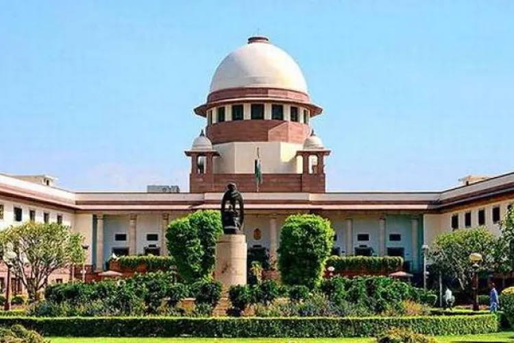 Ram Mandir hearing: जस्टिस यूयू ललित ने इस मामले से खुद को अलग किया, नई बेंच का गठन 29 जनवरी को राम मंदिर विवाद: सुप्रीम कोर्ट में 5 सदस्यीय संविधान पीठ आज करेगी सुनवाई- India TV Hindi
