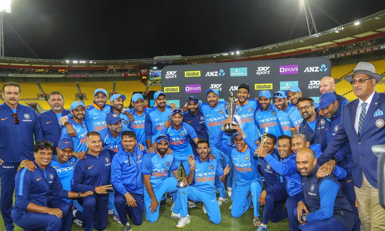 NZ vs IND: पांचवें वनडे में चमके रायुडू और पंड्या, भारत ने श्रृंखला 4-1 से जीती India vs New Zealand- India TV Hindi