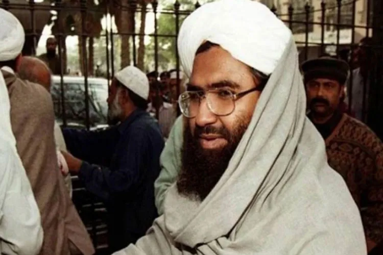 एक थप्पड़ में औंधे मुंह गिरा था जैश प्रमुख मौलाना मसूद अजहर: पूर्व पुलिस अधिकारी Masood Azhar- India TV Hindi