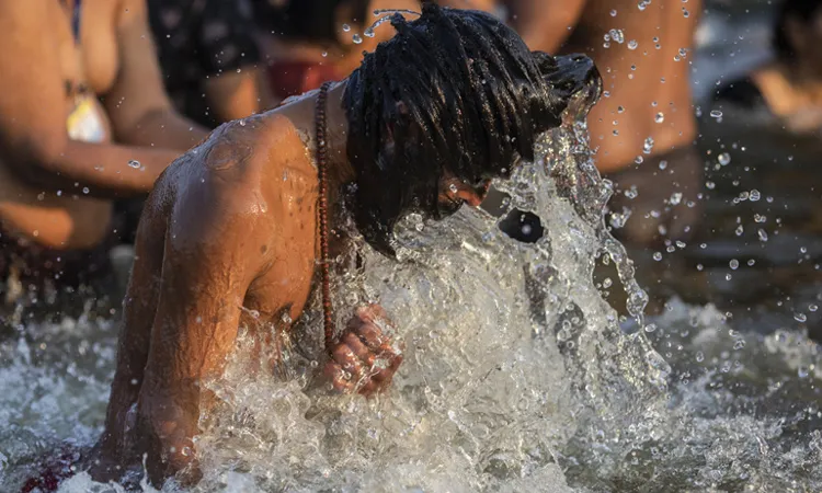 Mauni Amavasya 2019: मौनी अमावस्या के दिन करें इनमें से 1 कोई एक उपाय, होगी हर इच्छा पूरी Mauni Amavasya 2019- India TV Hindi