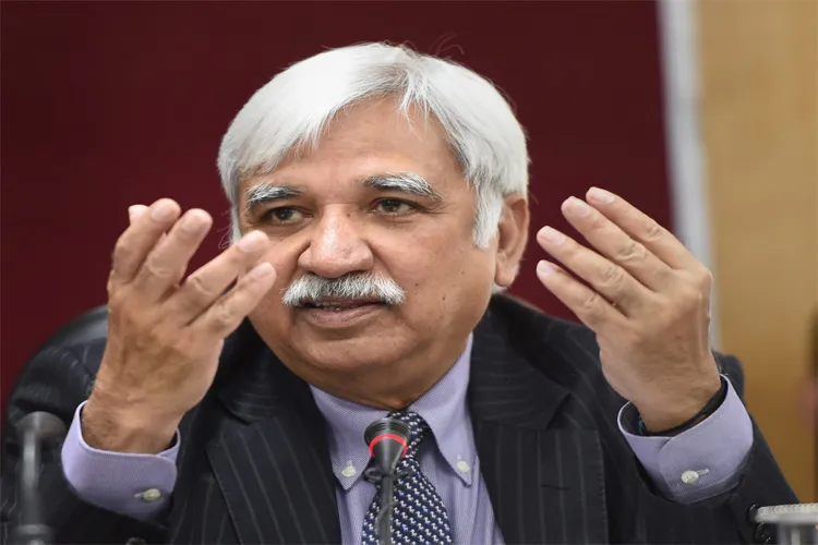 मुख्य निर्वाचन आयुक्त ने कहा, 'तय समय पर ही होंगे लोकसभा चुनाव' Lok Sabha polls will be held on time: CEC- India TV Hindi