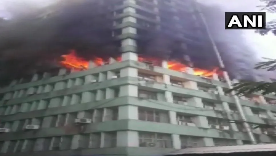 दिल्ली: CGO कॉम्पलेक्स में लगी भीषण आग, दमकल की 24 गाड़ियां मौके पर Fire at CGO Complex New Delhi- India TV Hindi