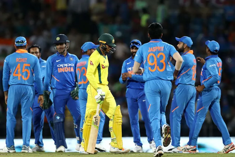 भारत बनाम ऑस्ट्रेलिया 2nd ODI: रोमांचक मुकाबले में भारत ने ऑस्ट्रेलिया को 8 रन से हराया, सीरीज में 2-0 से आगे लाइव क्रिकेट स्कोर, भारत बनाम ऑस्ट्रेलिया 2nd ODI- India TV Hindi