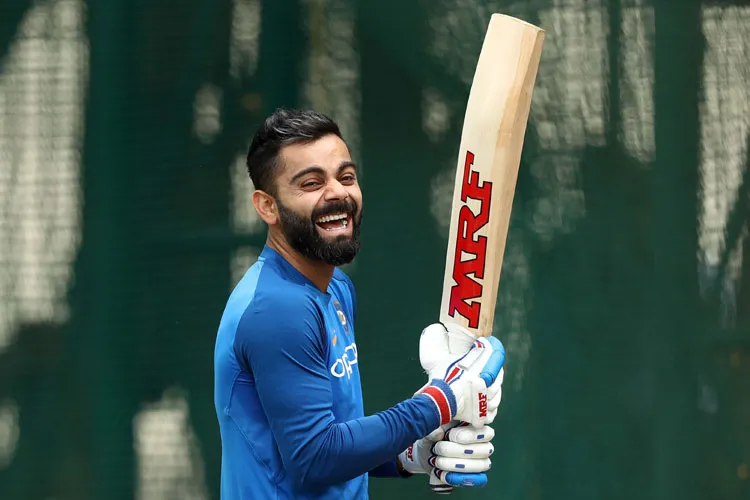 शेन वॉर्न ने किया खुलासा, बताया इस तरह से उनके गेंदबाज कर सकते हैं कोहली को आउट! Virat Kohli- India TV Hindi