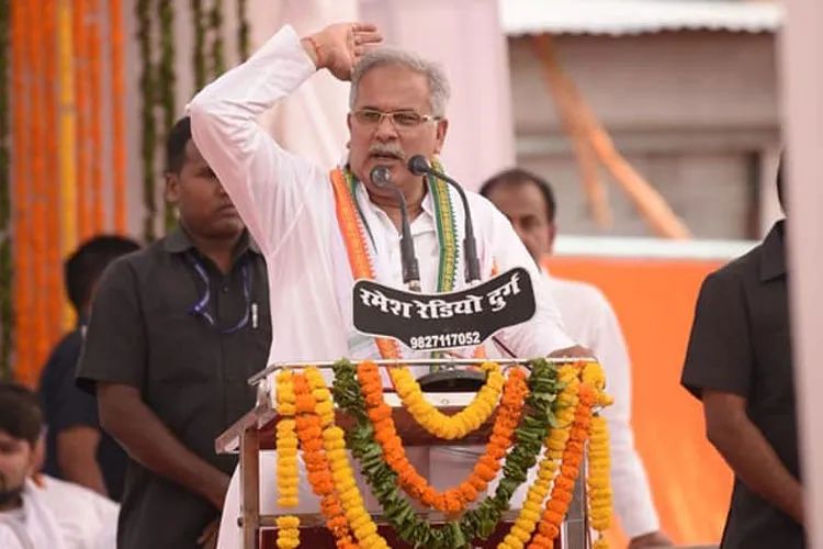छत्तीसगढ़ हमला: CM भूपेश बघेल ने कहा, नक्सलियों को गोली का जवाब उनकी ही भाषा में देंगे Chhattisgarh: Bheema Mandavi died because he ignored police warnings, says CM Bhupesh Baghel- India TV Hindi