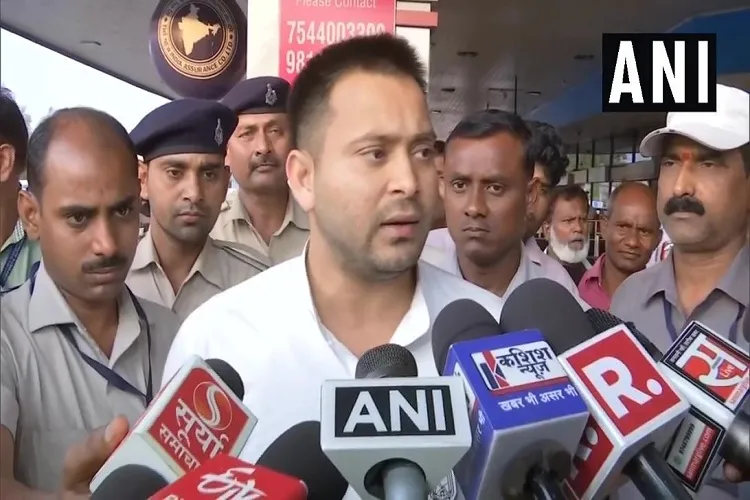 Lok Sabha Chunav 2019: तेजस्वी यादव का आरोप, 'जेल में पुलिस ने पिता से नहीं मिलने दिया' <p>Tejashwi Yadav</p>- India TV Hindi