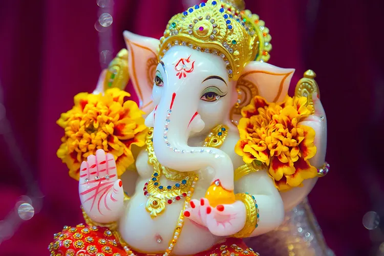 नवरात्र के चौथे दिन विनायकी चतुर्थी, इस गणेश मंत्र का जाप कर करें हर मनोकामना सिद्ध Lord ganesha- India TV Hindi