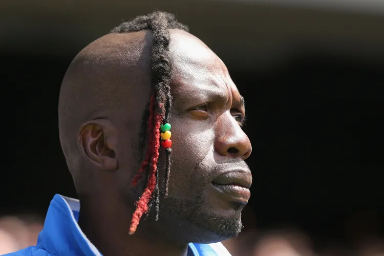 महान क्रिकेटर कर्टली एंब्रोस ने कहा, 'आक्रामकता सिखायी नहीं जाती, यह तेज गेंदबाजों का स्वाभाविक गुण होना चाहिए' Curtly Ambrose, Steve Waugh, Ambrose Waugh, West Indies, Australia, cricket, West Indies vs Australi- India TV Hindi