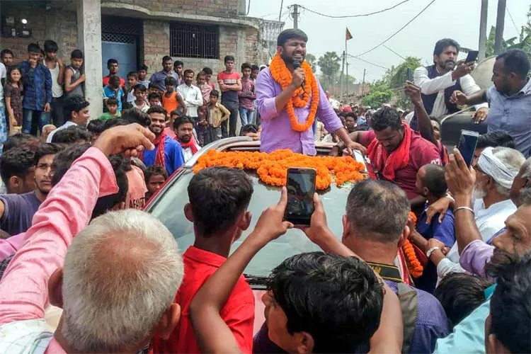 Loksabha Elections 2019: बिहार के चुनावी माहौल में छिड़ा है 'नारा युद्ध' Kanhaiya Kumar- India TV Hindi