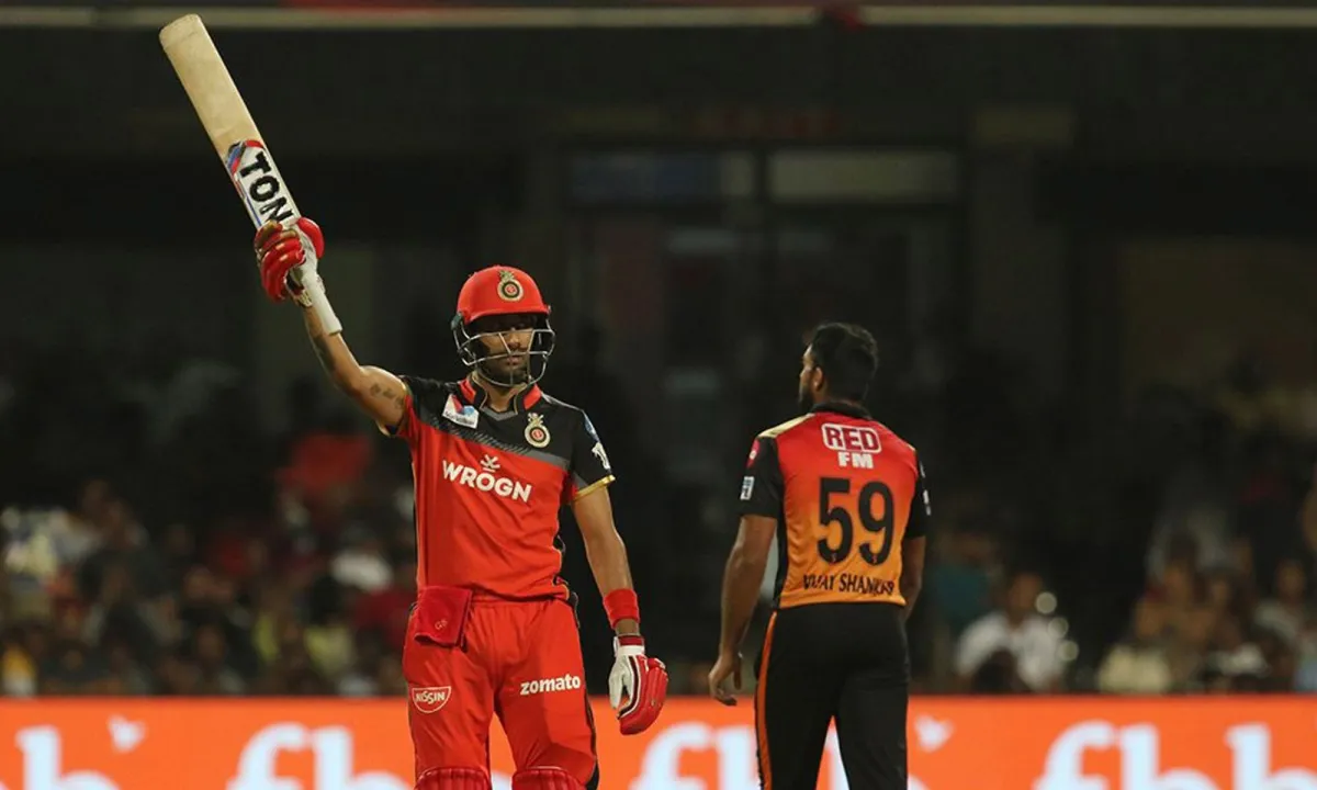 IPL 2019, RCB vs SRH Highlights: शिमरन हेटमायर (75) और गुरकीरत मान (65) की धमाकेदार बल्लेबाजी, रॉयल चैलेंजर्स बैंगलोर ने सनराइजर्स हैदराबाद को 4 विकेट से हराया लाइव क्रिकेट स्कोर, रॉयल चैलेंजर्स बैंगलोर बनाम सनराइजर्स हैदराबाद लाइव स्कोर Live Match Score Updat- India TV Hindi