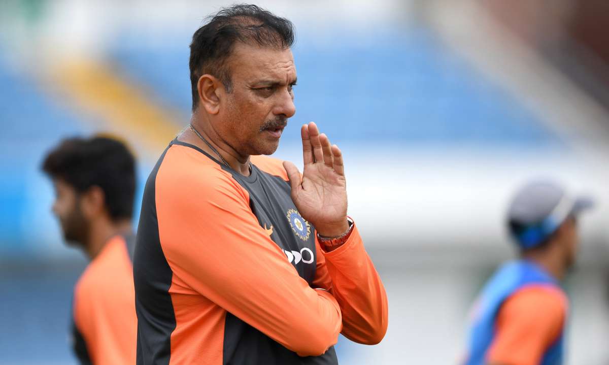 Team India's Coach Ravi Shastri Reveals About Virat Kohli Batting Style ...