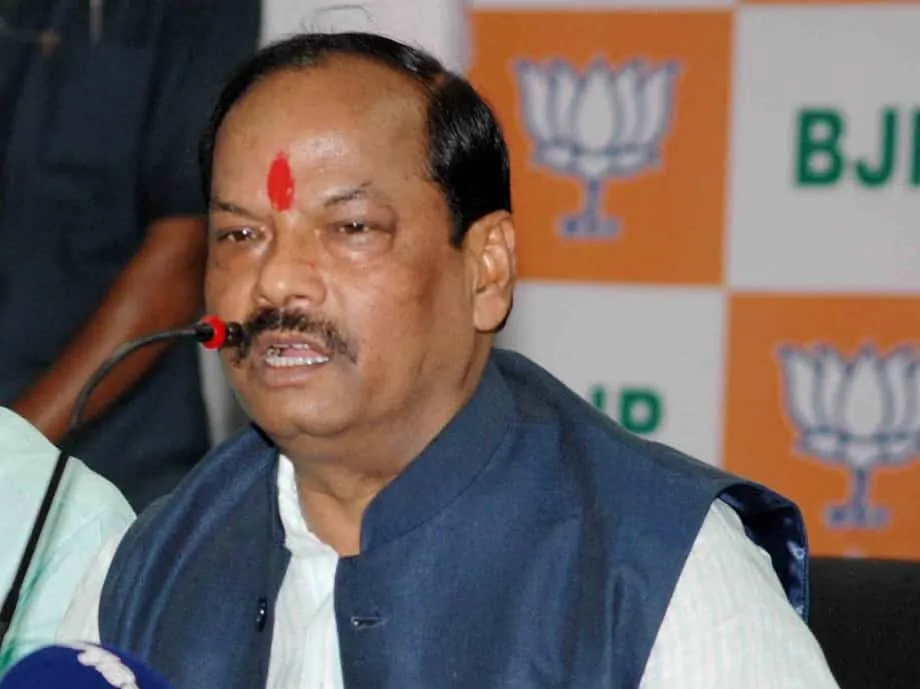 लोकसभा चुनाव: बोकारो में गरजे रघुवर दास, कहा - बैलेट बम चलाकर कांग्रेस को देना है जवाब <p>बैलेट बम चलाकर...- India TV Hindi