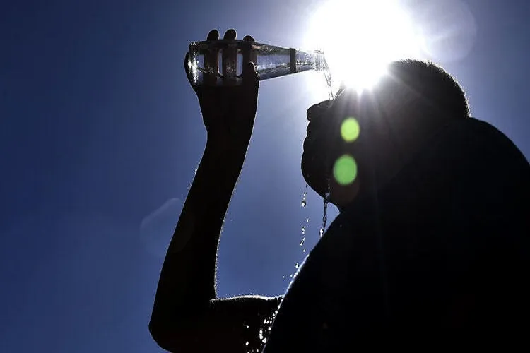 पाकिस्तान से आ रही पश्चिमी हवाओं ने बढ़ाई तपिश, बंगाल की खाड़ी से चली पूर्वी हवायें देंगी राहत <p>Representative Image</p>- India TV Hindi