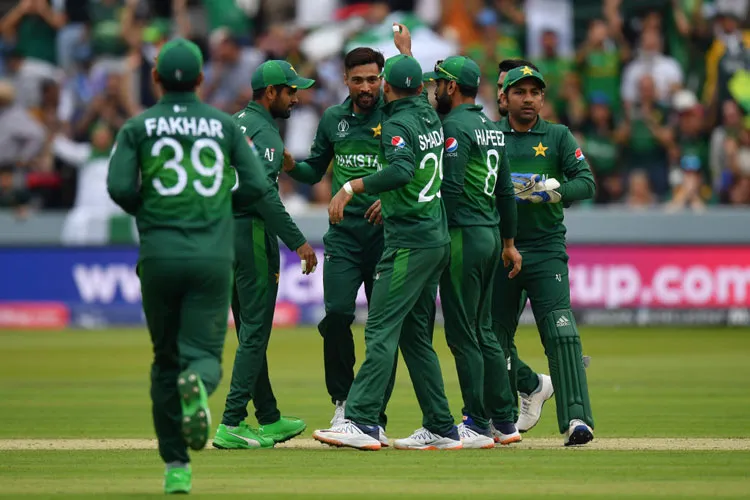 World Cup 2019: जीत के साथ पाकिस्तान की उम्मीदें कायम, दक्षिण अफ्रीका नॉक आउट की दौड़ से बाहर World Cup 2019: जीत के साथ पाकिस्तान की उम्मीदें कायम, दक्षिण अफ्रीका नॉक आउट की दौड़ से बाहर - India TV Hindi