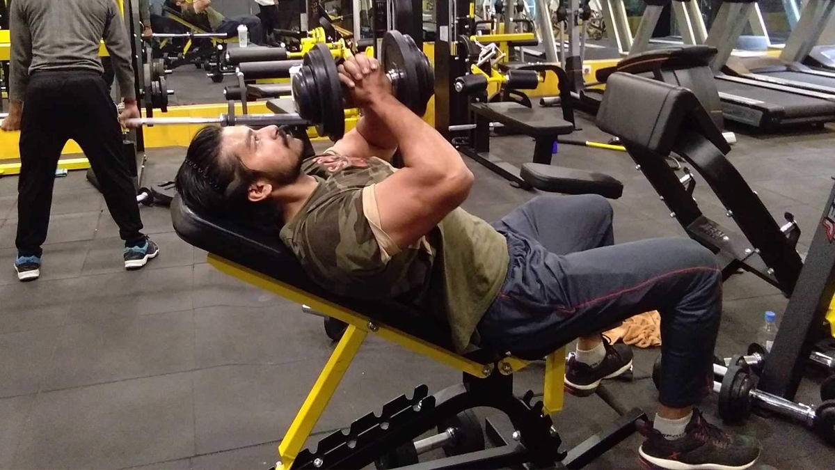 Normal Gym Execercise Side Effects Of Exercise That Are Totally Normal: GYM ज्वॉइन करने के ...