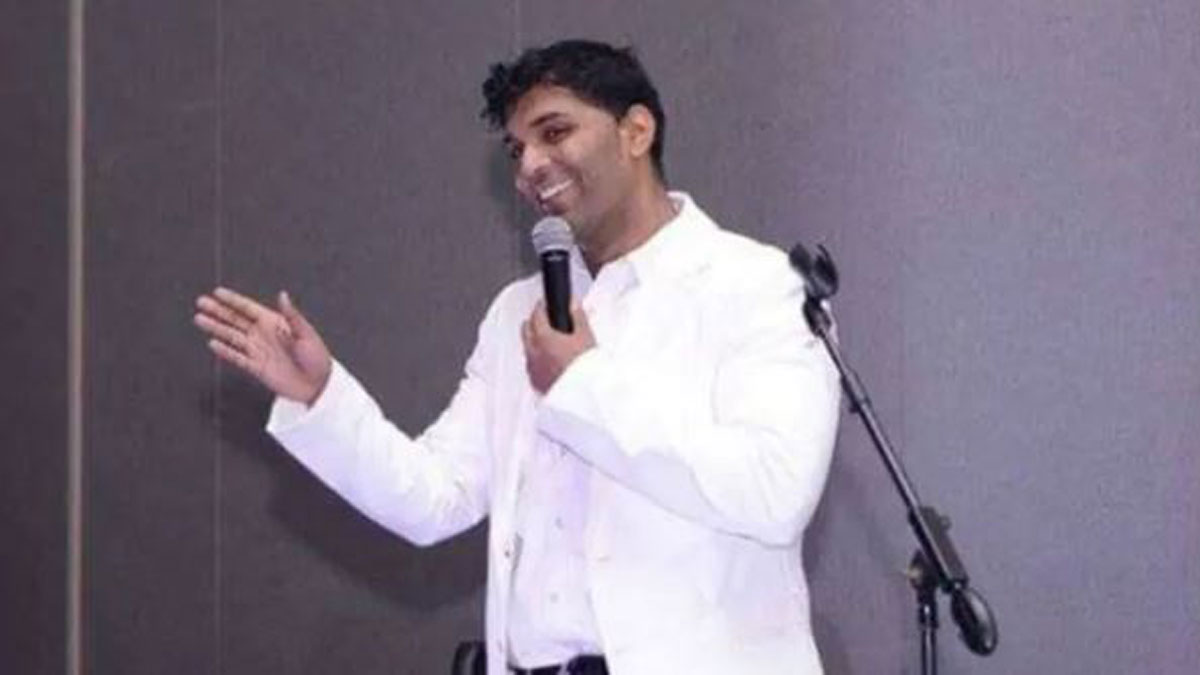 भारतीय मूल के स्टैंड-अप कॉमेडियन मंजूनाथ नायडू की दुबई में अभिनय करते ...
