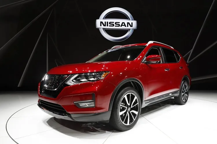 Nissan की इन कारों पर मिल रहा बड़ा डिस्काउंट, 80 हजार से ज्यादा की होगी बचत Nissan cars- India TV Hindi