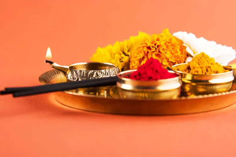 आज खास नक्षत्र के साथ बन रहे है शुभ योग, राशिनुसार ये उपाय करने से होगी हर मुराद पूरी Puja path- India TV Hindi