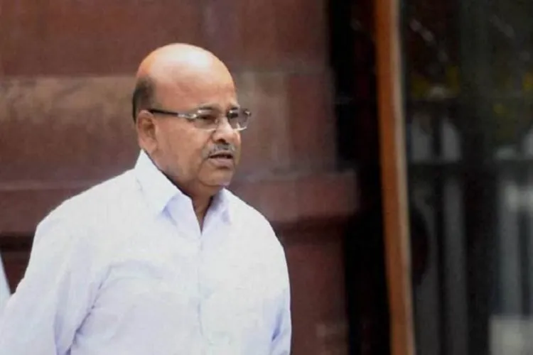 UP में 17 समुदायों को OBC से SC सूची में शामिल करने पर बोले केंद्रीय मंत्री, ‘प्रक्रिया का पालन नहीं हुआ’ Union Minister Thawar Chand Gehlot - India TV Hindi