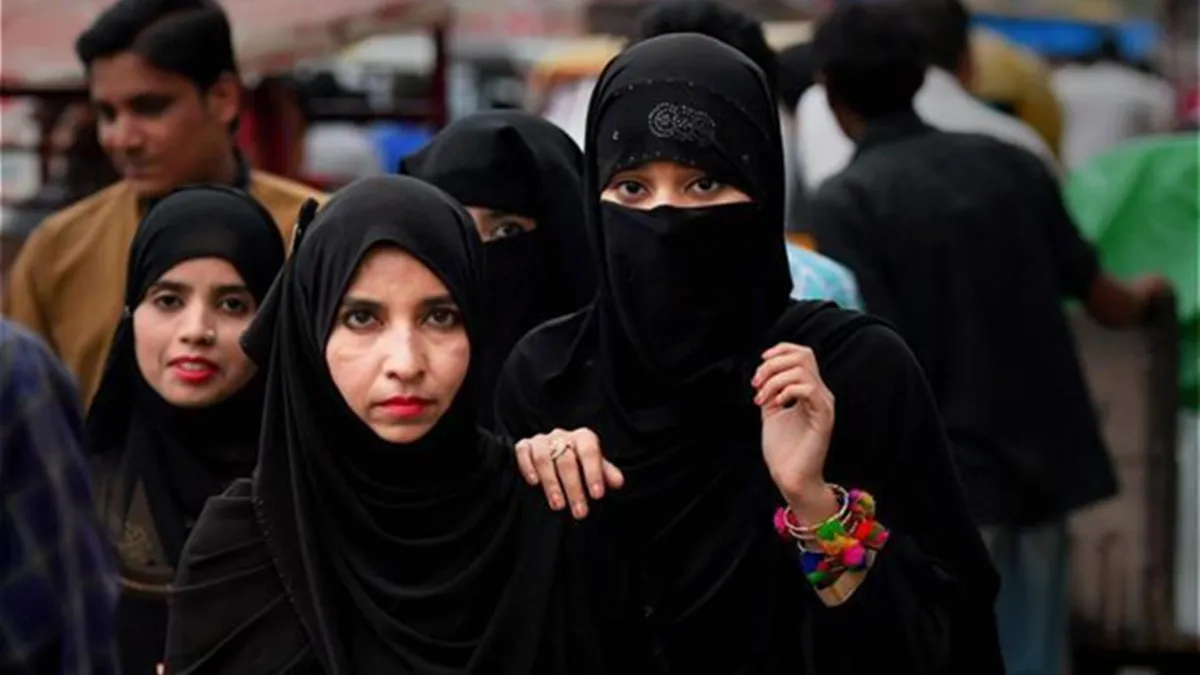 मुस्लिम महिलाओं के लिए ऐतिहासिक दिन, राज्यसभा में पास हुआ तीन तलाक बिल राज्यसभा में आज पेश होगा ट्रिपल तलाक बिल, बिल के विरोध में जेडीयू- India TV Hindi