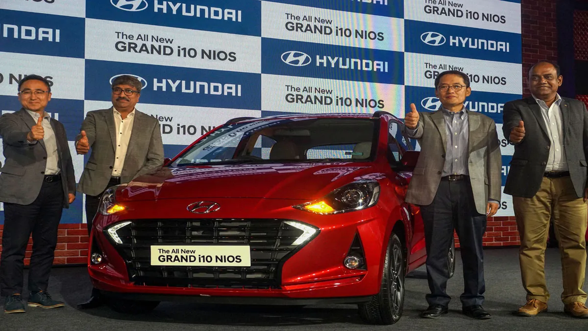 Hyundai ने लॉन्च की Grand i10 Nios, कीमत 4.99 लाख रुपए से शुरू, जानें फीचर्स <p>Priced at Rs 4.99L, Hyundai launches Grand i10 Nios to...- India TV Paisa
