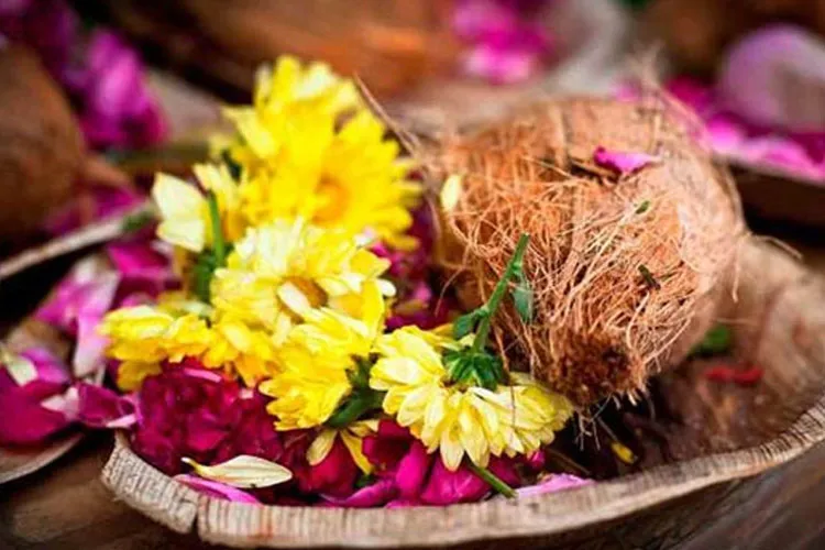 भाद्रपद शुरू, इन खास उपायों से मिलेगी गणपति और श्रीकृष्ण की कृपा Puja path- India TV Hindi