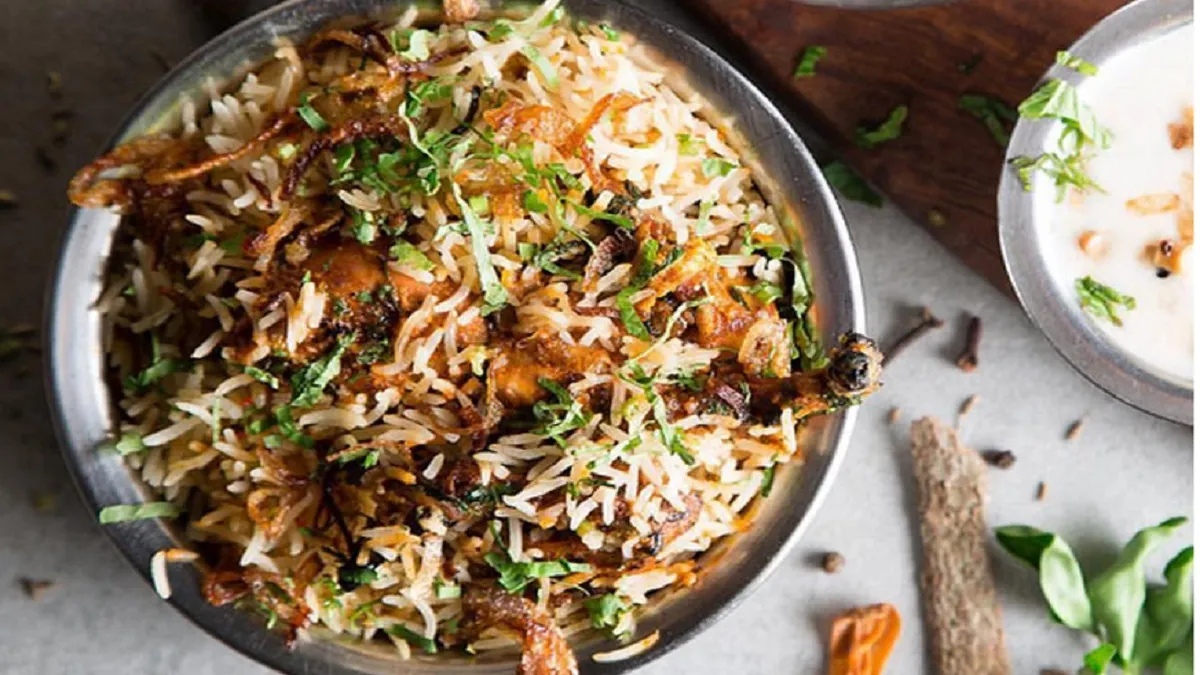 बिरयानी मामले में बवाल बढ़ा, 43 लोगों के खिलाफ मुकदमा दर्ज <p>Representative Image</p>- India TV Hindi