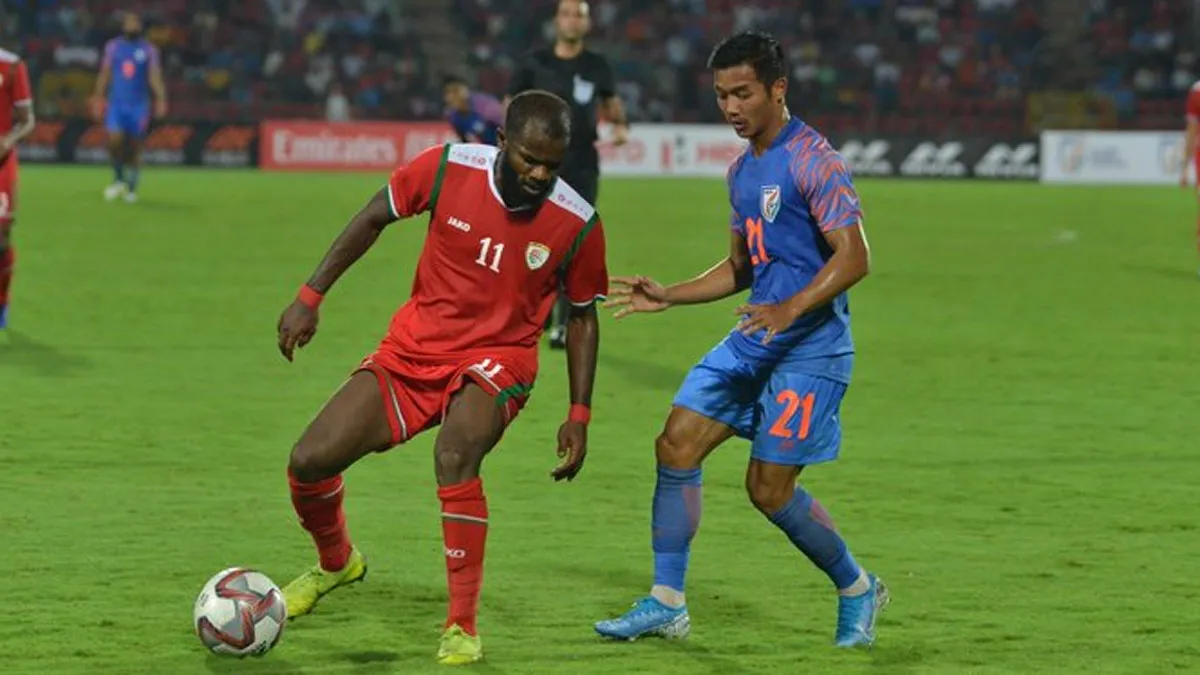 फुटबॉल : विश्व कप क्वालीफायर में ओमान ने भारत को 2-1 से हराया India vs Oman- India TV Hindi