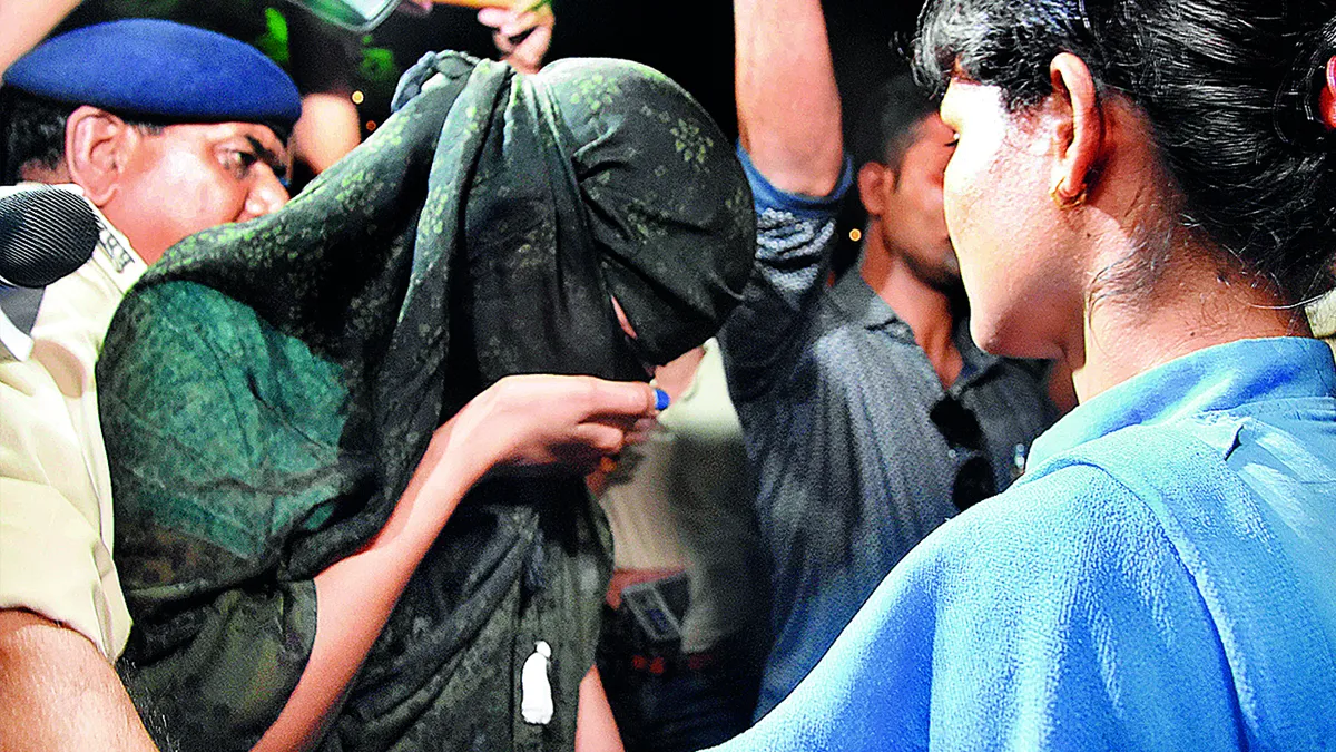 मध्य प्रदेश हनी ट्रैप कांड में बॉलीवुड अभिनेत्रियां भी शामिल, मास्टरमाइंड श्वेता ने किए कई खुलासे मध्य प्रदेश हनी ट्रैप कांड में बॉलीवुड अभिनेत्रियां भी शामिल, मास्टरमाइंड श्वेता ने किए कई खुलासे- India TV Hindi