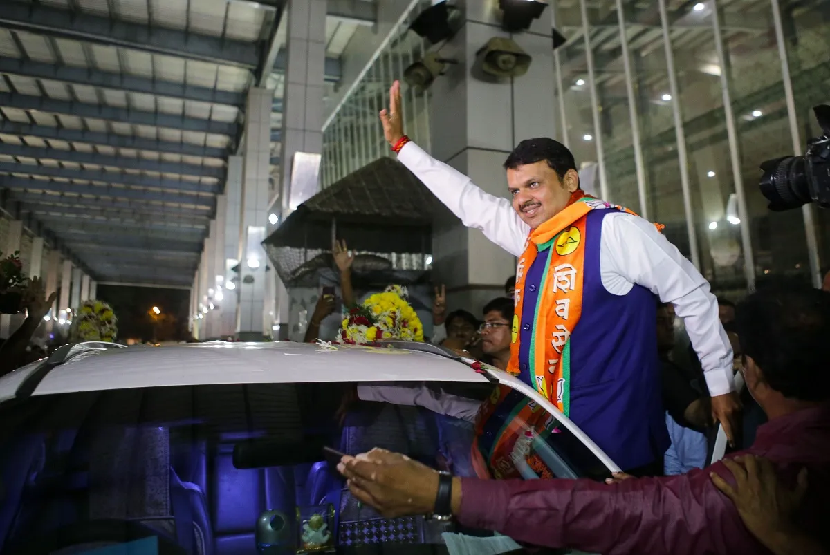 फडणवीस बोले- अगले 5 साल भाजपा के नेतृत्व में देंगे स्थिर सरकार <p> Maharashtra CM Devendra Fadnavis</p>- India TV Hindi