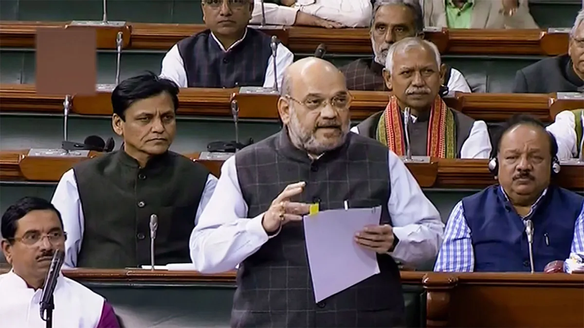 कांग्रेस को केवल एक परिवार की चिंता, मोदी सरकार को पूरे देश के सुरक्षा की चिंता : अमित शाह Home Minister Amit Shah- India TV Hindi