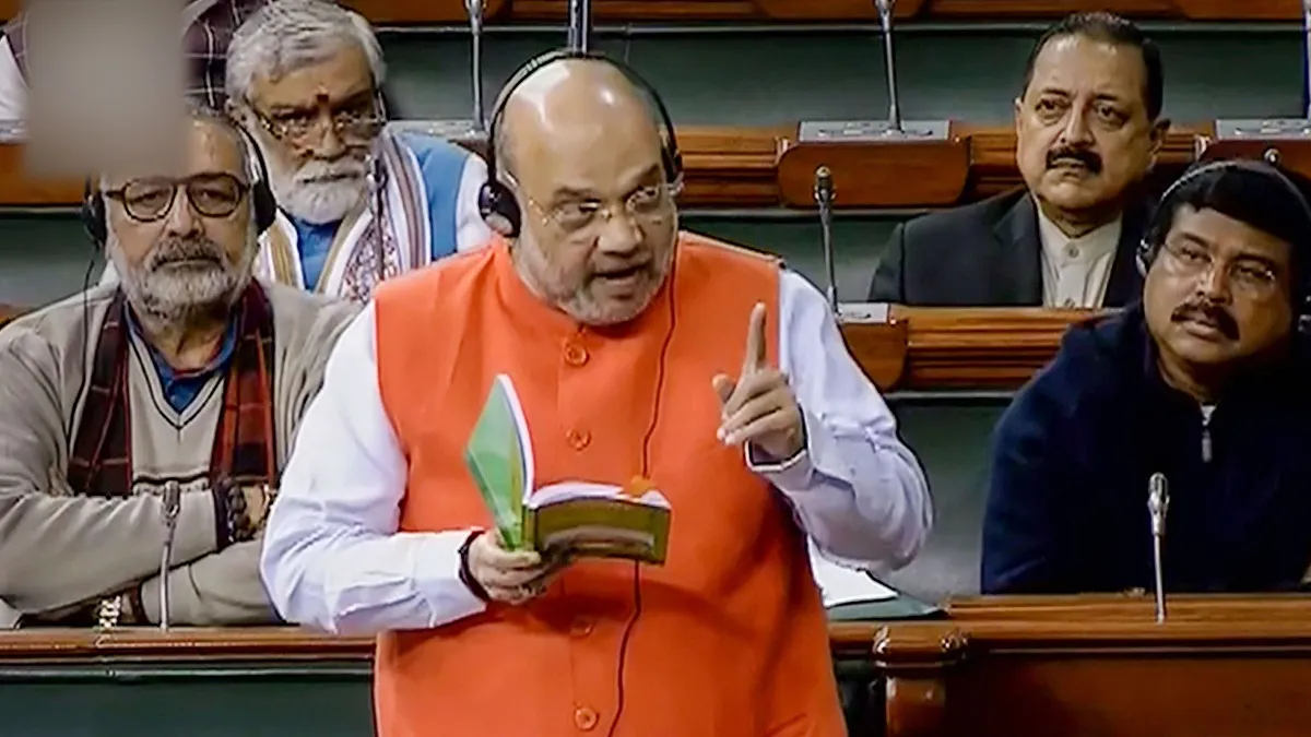 लोकसभा LIVE: नागरिकता संशोधन बिल पर वोटिंग जारी, विपक्ष के कई संशोधन खारिज <p>Amit Shah</p>- India TV Hindi