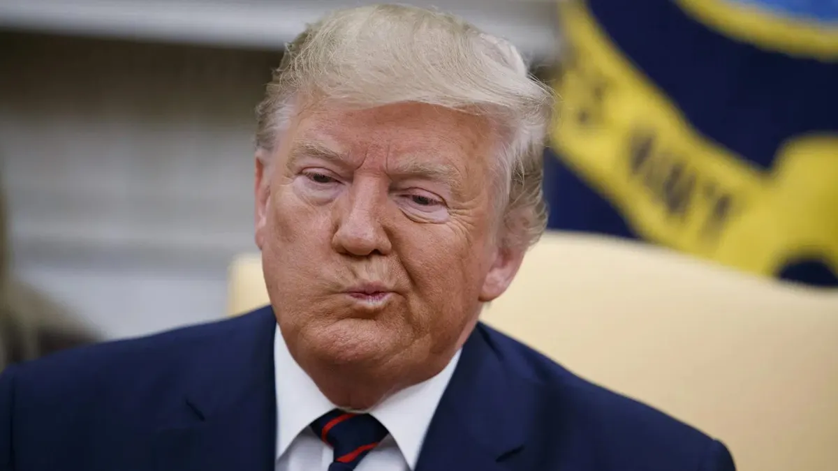 महाभियोग जांच की रिपोर्ट में राष्ट्रपति डोनाल्ड ट्रंप दोषी करार: रिपोर्ट- India TV Hindi