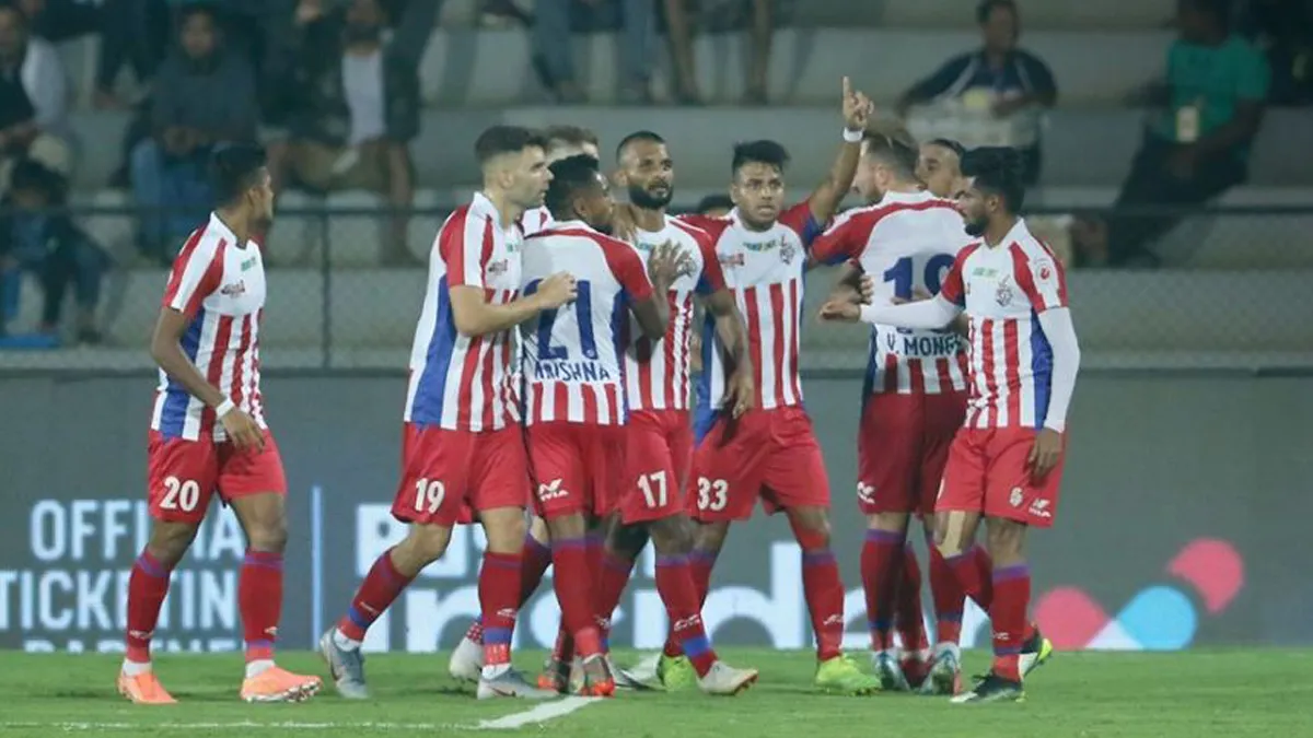 ISL 6 : मुम्बई को उसी के घर में हराकर टॉप पर पहुंचा एटीके एफसी atk, football, indian football, indian super league, Indian Super League 2019-20, isl, ISL 2019-20, - India TV Hindi