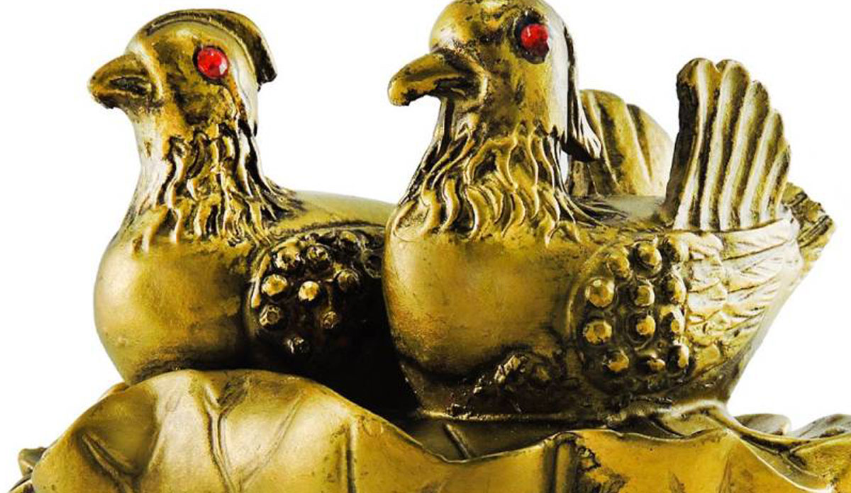 Using the Mandarin Ducks as a Feng Shui Cure for Love Vastu Tips घर