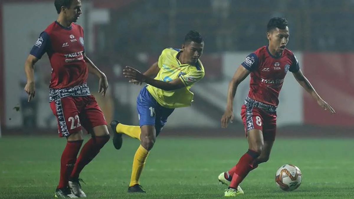 ISL-6 : भाग्य के सहारे जमशेदपुर एफसी ने हार का सिलसिला तोड़ा Jamshedpur fc vs Kerala Blasters- India TV Hindi