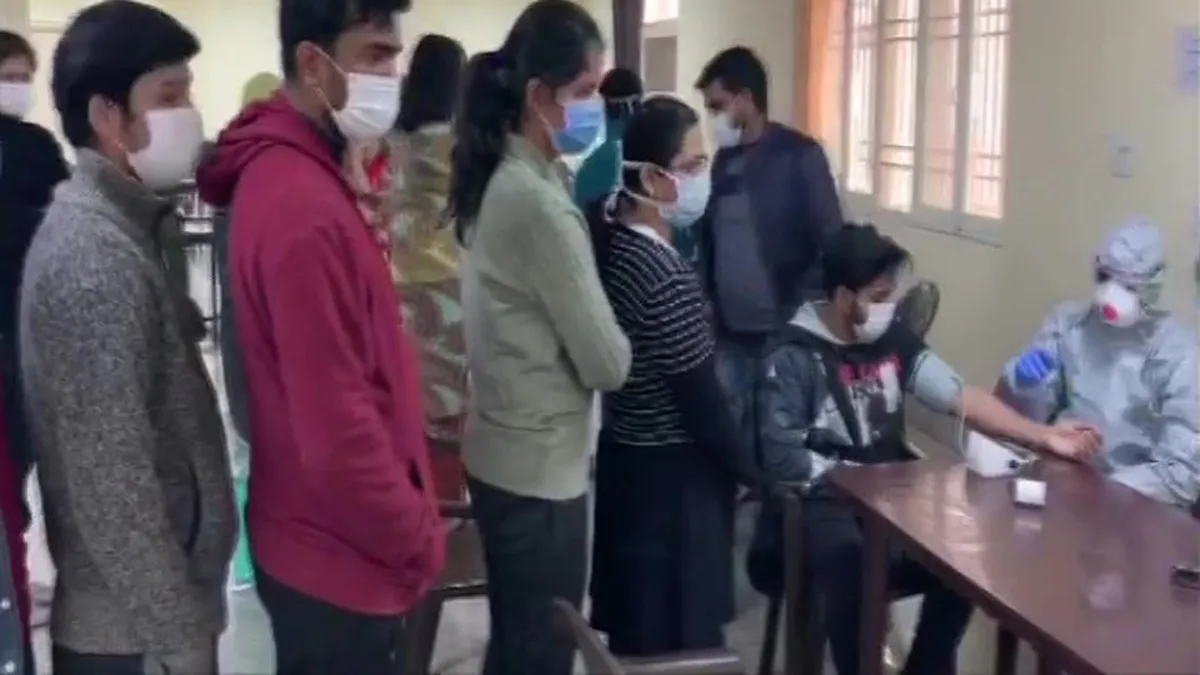 सेना के कैंप में भर्ती भारतीय छात्रों की अंतिम जांच रिपोर्ट नकारात्मक पाई गई तो उन्हें घर भेजे दिया जाएगा: ITBP They will be sent home by next week if final reports of Corona virus found negative: ITBP- India TV Hindi