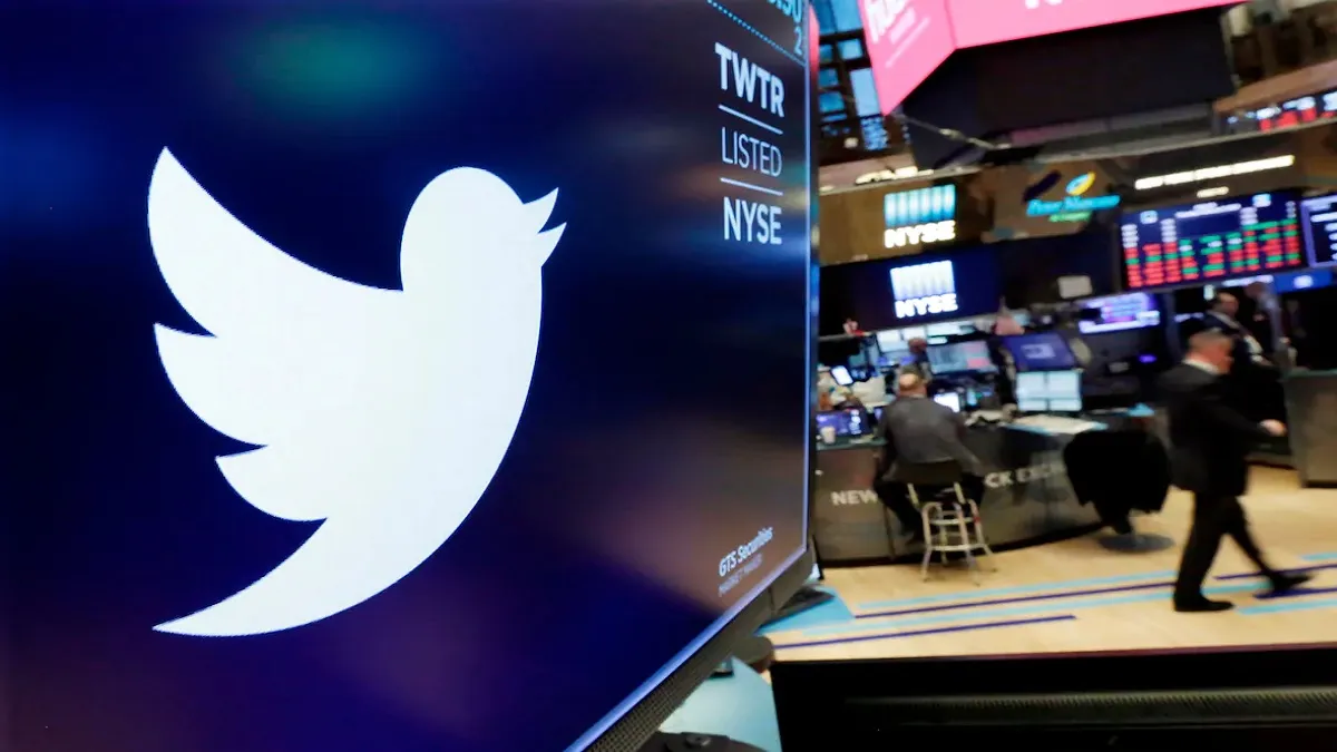 Twitter net income: ट्विटर का शुद्ध लाभ चौथी तिमाही में घटकर 11.9 करोड़ डॉलर रहा Twitter net income, Twitter, Twitter Q4 2019 earnings, Twitter, Twitter Q4 Revenue- India TV Hindi