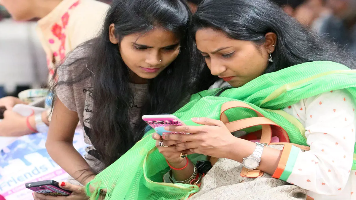 Lockdown: BSNL व MTNL ने 20 अप्रैल तक, एयरटेल ने 17 अप्रैल तक बढ़ाई प्रीपेड वैधता अवधि BSNL and MTNL extend prepaid validity period till April 20, Airtel till April 17- India TV Hindi