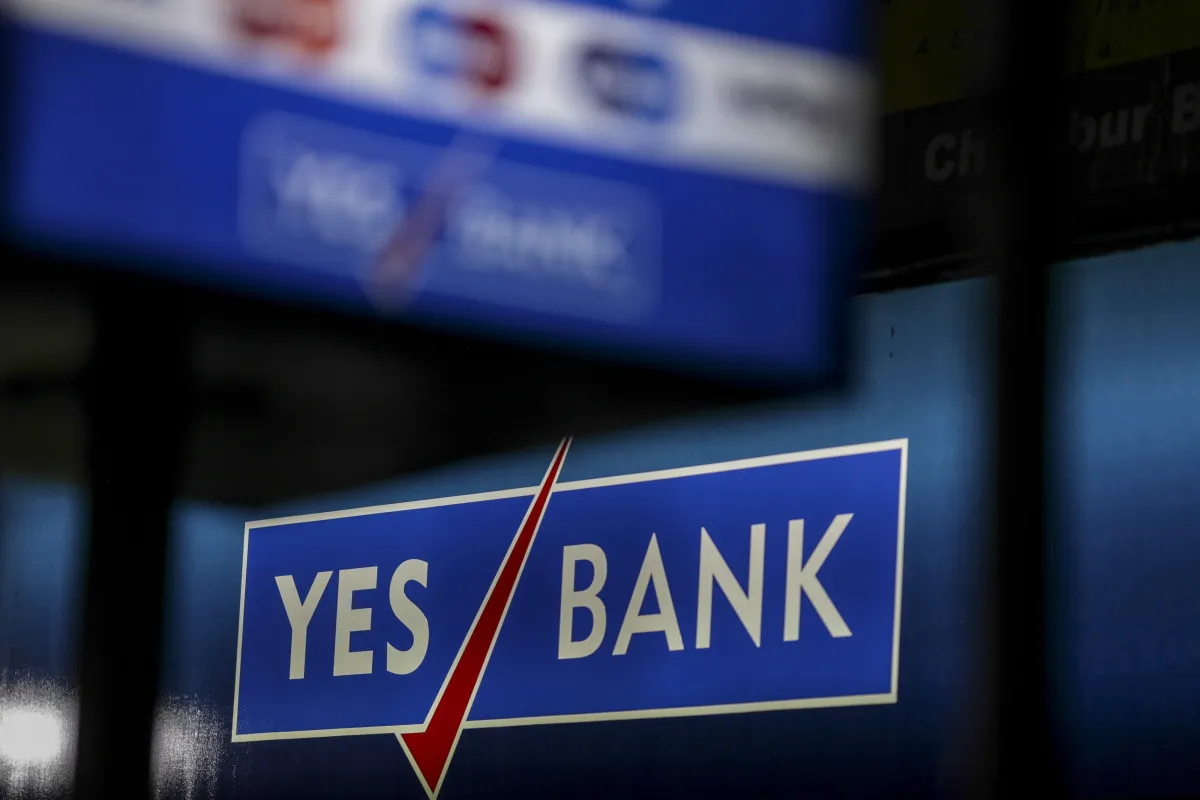 Yes Bank के लिए RBI की पुनर्गठन योजना को कैबिनेट ने दी मंजूरी, ICICI Bank भी करेगा 1000 करोड़ रुपए का निवेश <p>YES bank </p>- India TV Hindi