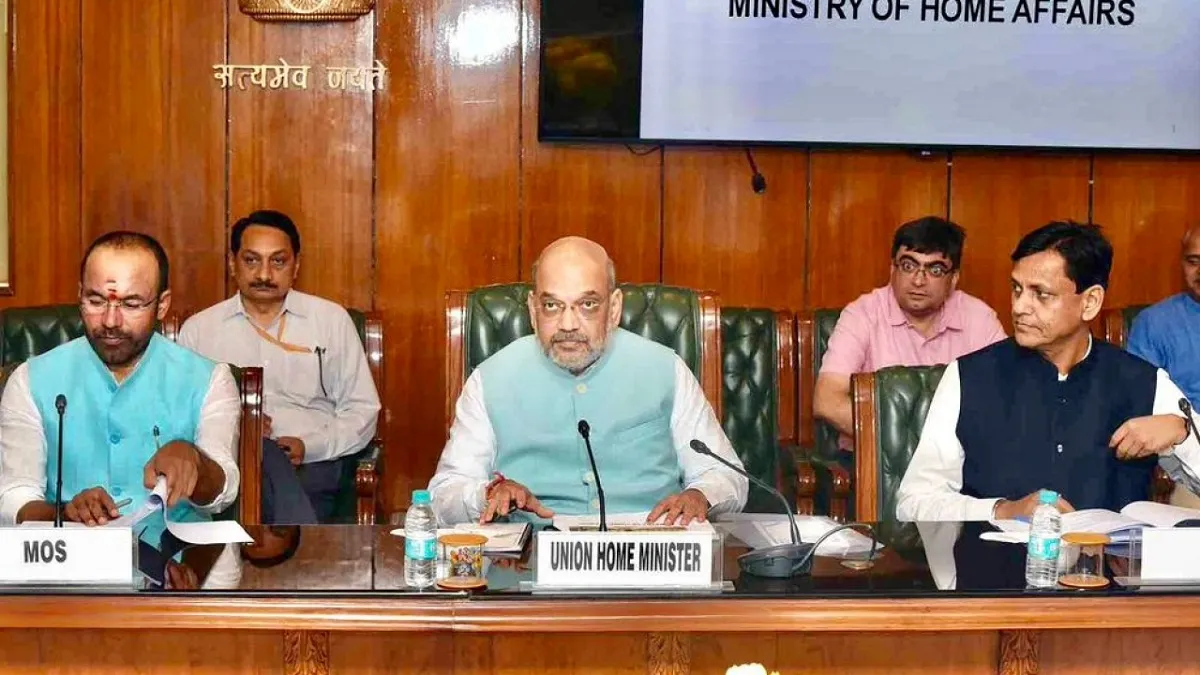 जमाखोरी और कालाबाजारी करने वालों की अब नहीं खैर, गृह मंत्री ने दिए सख्त कार्रवाई करने के निर्देश Home ministry to states Ensure availability of essential goods- India TV Hindi