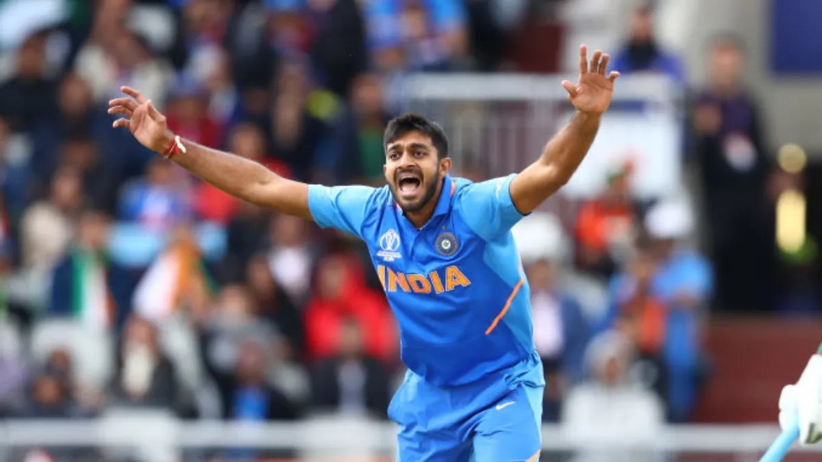 भुवनेश्वर कुमार की वजह से विजय शंकर का हुआ था विश्व कप में यादगार डेब्यू vijay shankar, vijay shankar allrounder vijay shankar world cup, vijay shankar world cup debut, vija- India TV Hindi