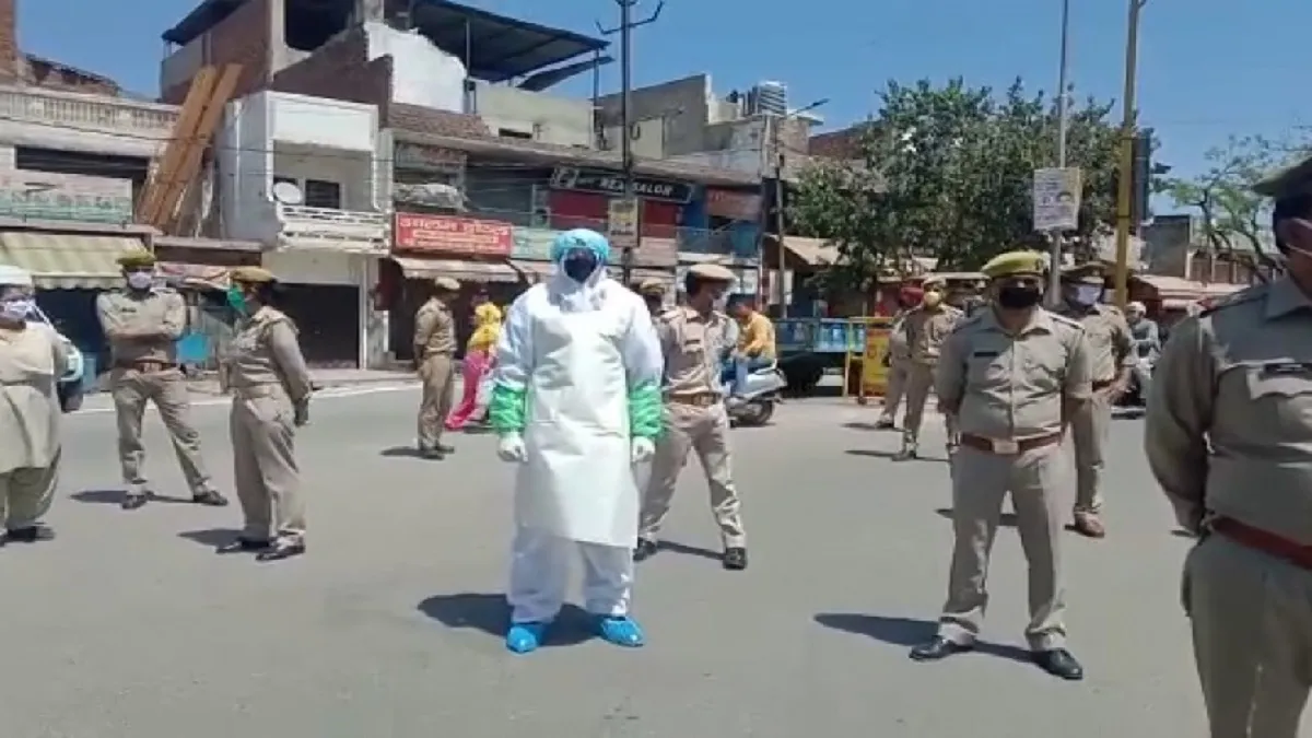 Corona Lockdown 4.0 Updates: महाराष्ट्र में पिछले 24 घंटे मे 67 पुलिसवाले कोरोना पॉजिटिव पाए गए coronavirus lockdown live updates covid 19 latest news - India TV Hindi