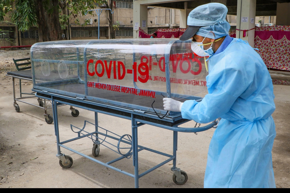 आगरा में 97 वर्षीय बुजुर्ग ने दी coronavirus को मात, जिला मजिस्ट्रेट ने ‘उम्मीद की किरण’ कहा
