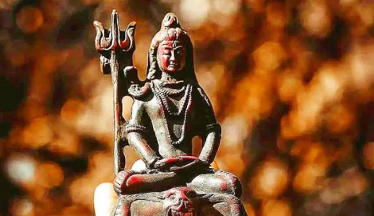 प्रदोष व्रत आज, राशिनुसार ये उपाय करने से भगवान शिव होंगे प्रसन्न, सुख-समृद्धि में होगी बढ़ोतरी प्रदोष व्रत- India TV Hindi
